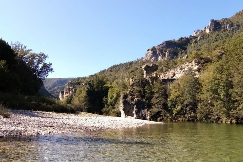 Gite De La Bateliere La Malène Exterior foto
