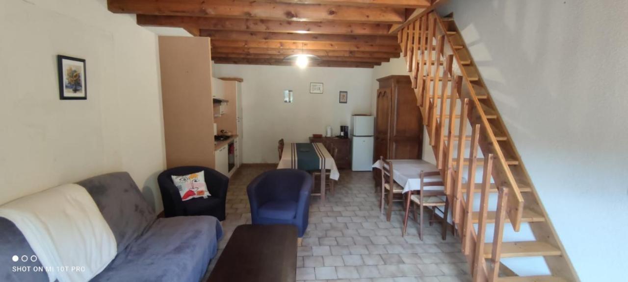 Gite De La Bateliere La Malène Exterior foto