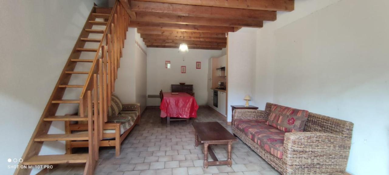 Gite De La Bateliere La Malène Exterior foto
