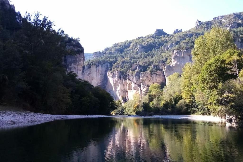 Gite De La Bateliere La Malène Exterior foto